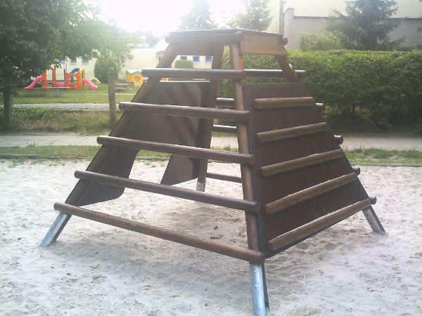 Kletterpyramide